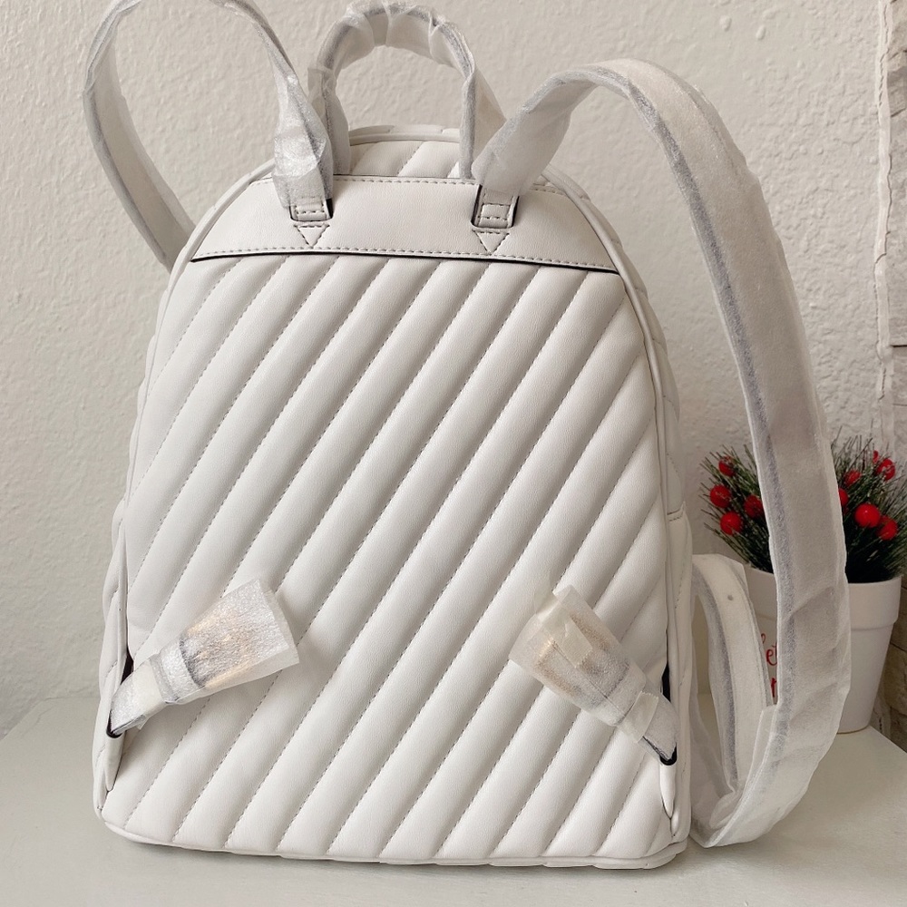 Michael Kors Abbey MD Backpack Rainbow - Picture 3 of 8